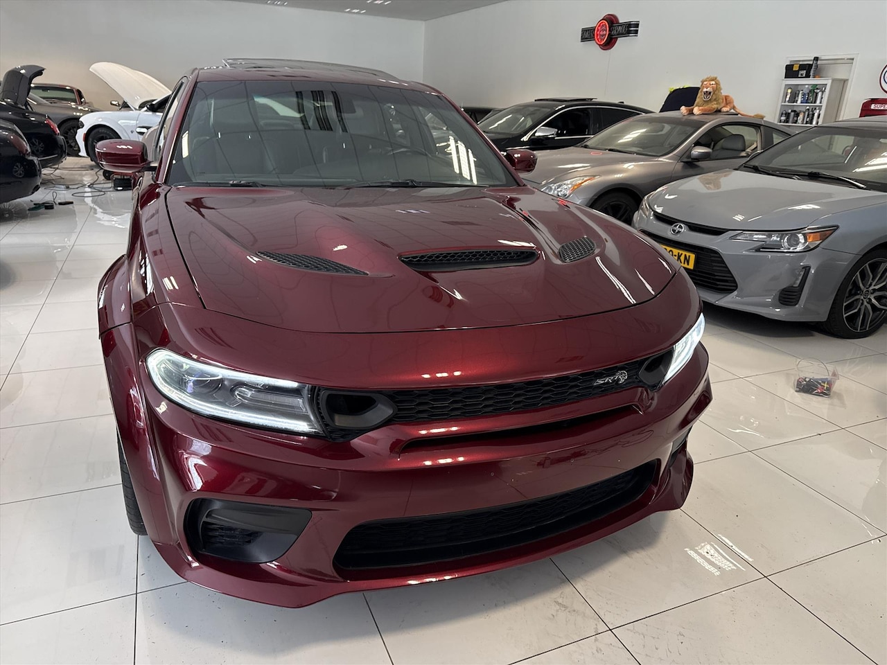 Dodge Charger - SRT 3.6 DE PRIJS IS EX BTW EX BPM - AutoWereld.nl