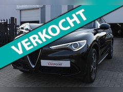 Alfa Romeo Stelvio - 2.0 T AWD Q4 200PK Leer Navi Trekhaak Keyless