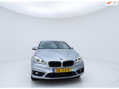 BMW 2-serie Active Tourer - 218i High Executive AUTOMNAAT LAGE KM STAND TREKHAAK MOOIE AUTO