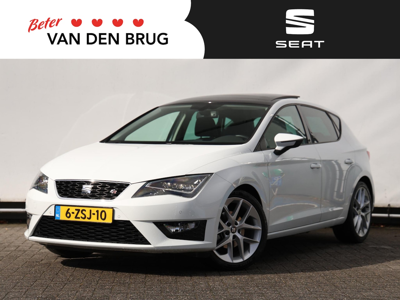 SEAT Leon - 1.4 TSI ACT FR Dynamic 150 PK | Panoramadak | Navigatie | Cruise control | LED | Trekhaak - AutoWereld.nl