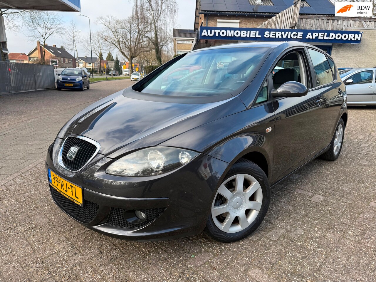 SEAT Altea - 1.6 Stylance * CLIMA*ELEKTR. RAMEN*TREKHAAK*CRUISE*NW. APK*LM. VELGEN * - AutoWereld.nl