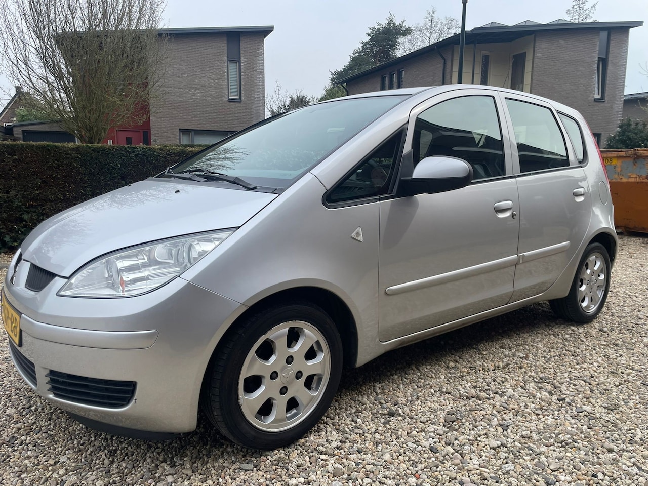 Mitsubishi Colt - 1.3 Invite - AutoWereld.nl