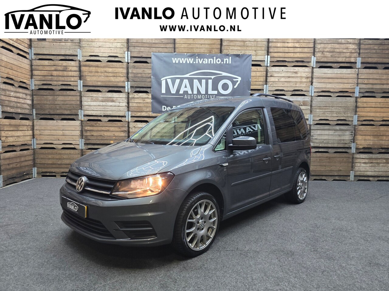 Volkswagen Caddy - 2.0 TDI Comfortline DC!! 5 Pers.NAVI Cruise Airco PDC 2x Schuifdeur Trekhaak LM! - AutoWereld.nl