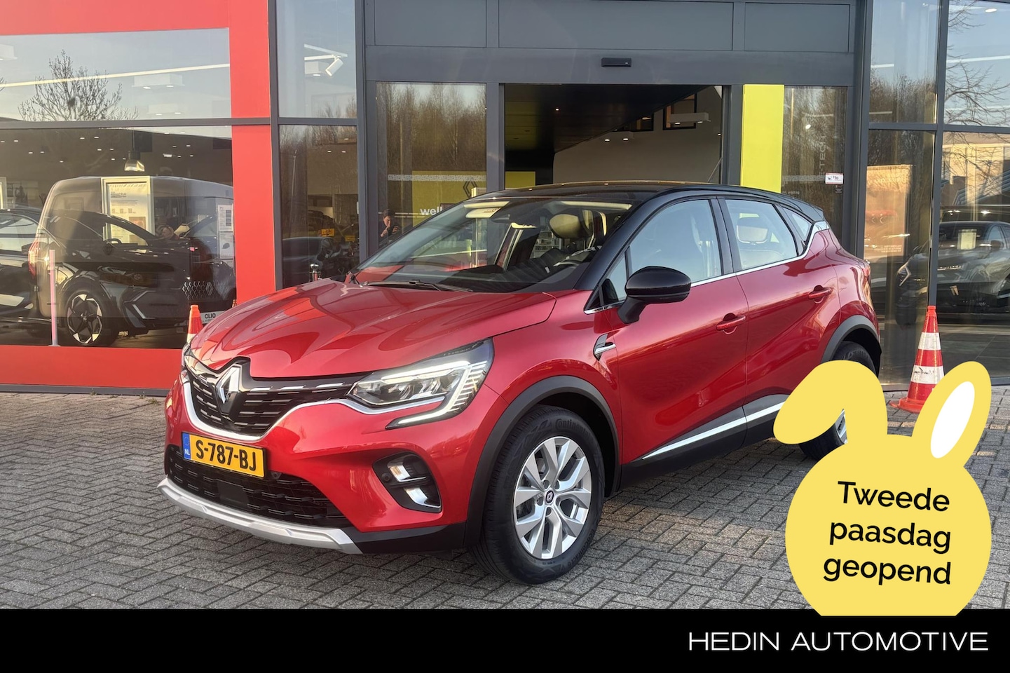 Renault Captur - 1.3 TCe 140 Intens Carplay | navigatie | sensoren achter - AutoWereld.nl