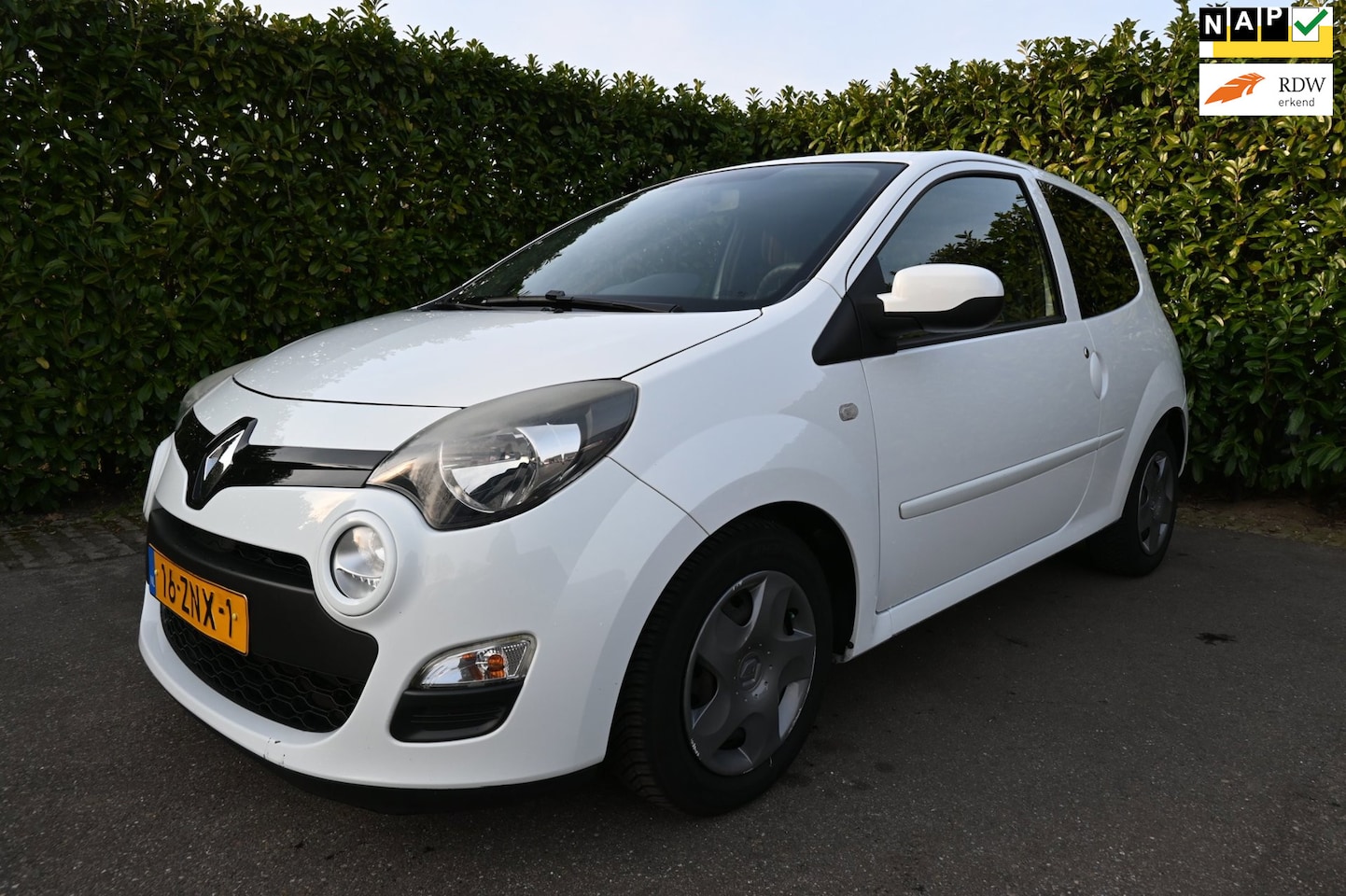 Renault Twingo - 1.2 16V Collection. Origineel Nederlandse auto met NAP. - AutoWereld.nl