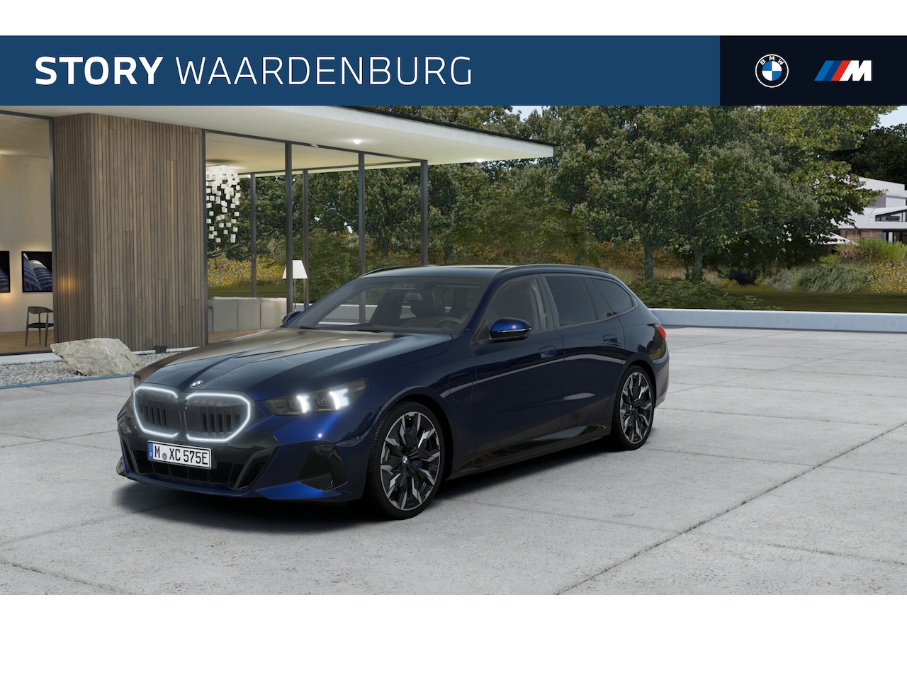 BMW 5-serie Touring - 550e xDrive M Sport Automaat / Panoramadak / Trekhaak / Bowers & Wilkins / Adaptieve LED / - AutoWereld.nl