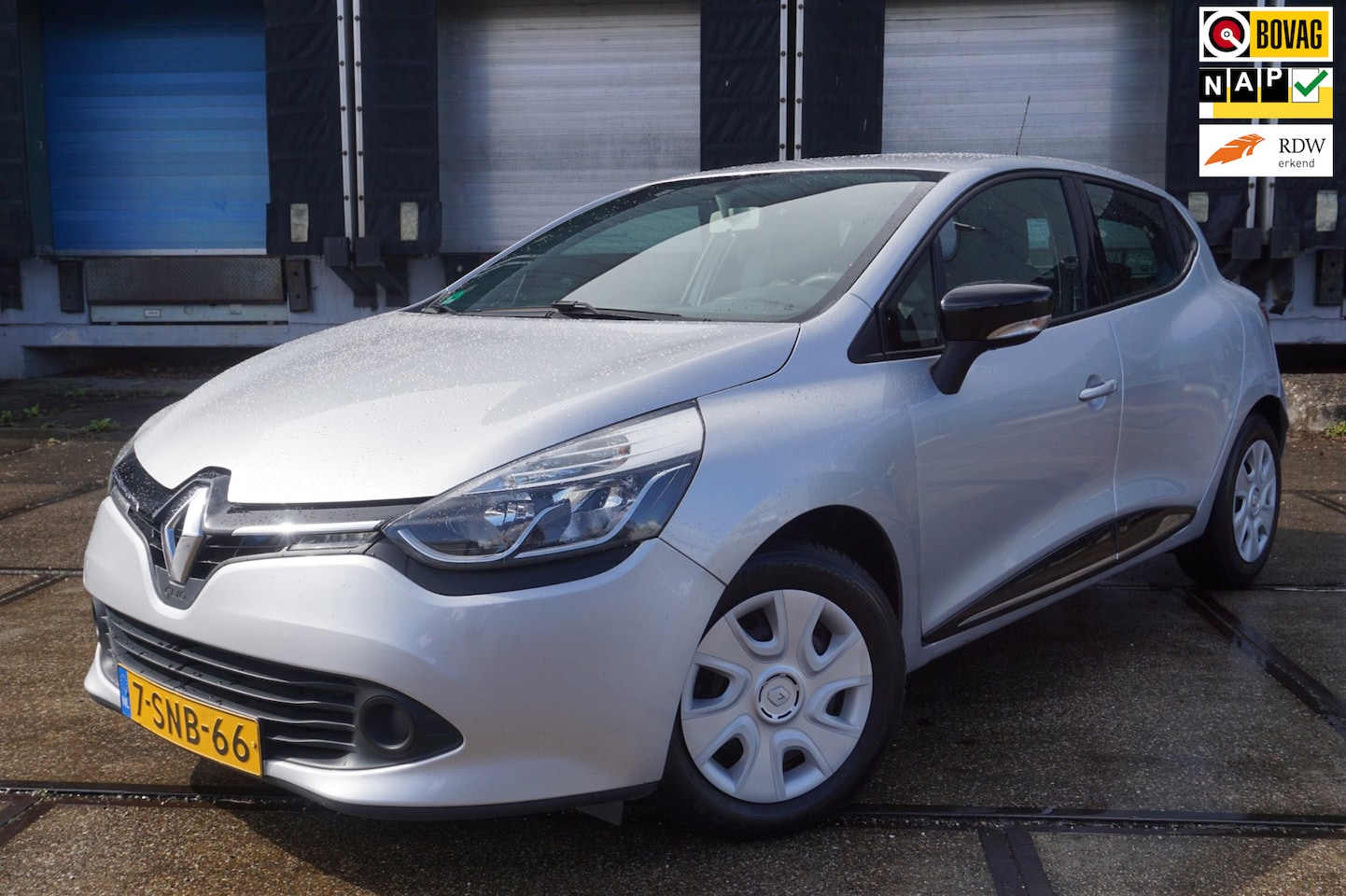 Renault Clio - 1.5 dCi ECO Expression - AutoWereld.nl