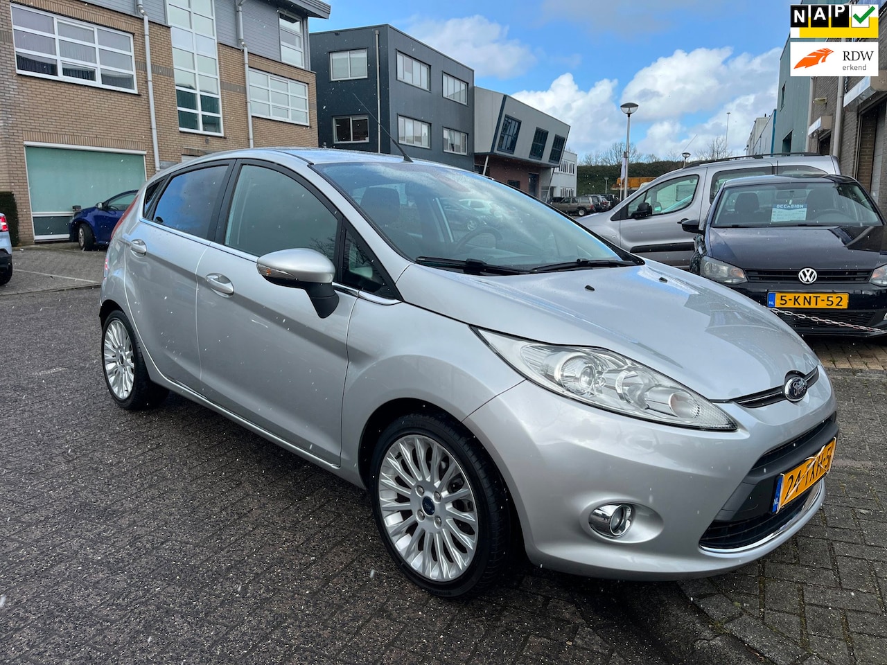 Ford Fiesta - 1.6 TDCi ECOnetic Titanium 5 deurs .KM148476.!!!!! - AutoWereld.nl