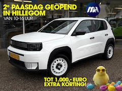 Fiat Grande Panda - RED 11kW 44 kWh | LED | Parkeersensoren | Carplay draadloos | airco | cruise control |