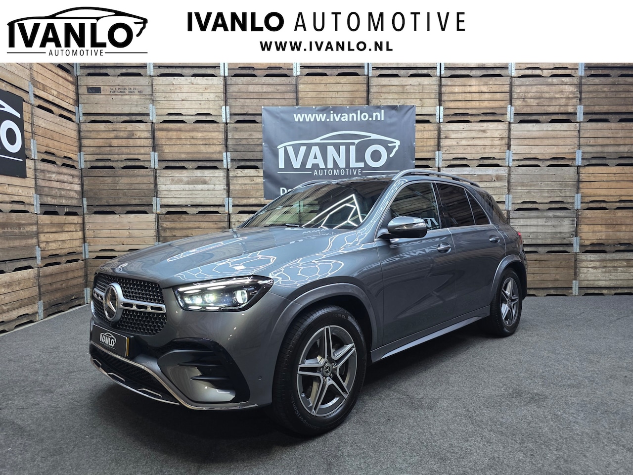 Mercedes-Benz GLE-Klasse - 400 e 4MATIC AMG Line Premium Pano 360 Sfeer Luchtv Trekhaak Clima LM - AutoWereld.nl