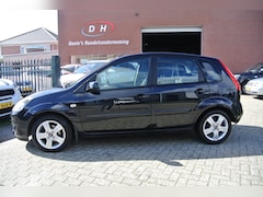 Ford Fiesta - 1.3-8V Futura XL airco inruil mogelijk nap