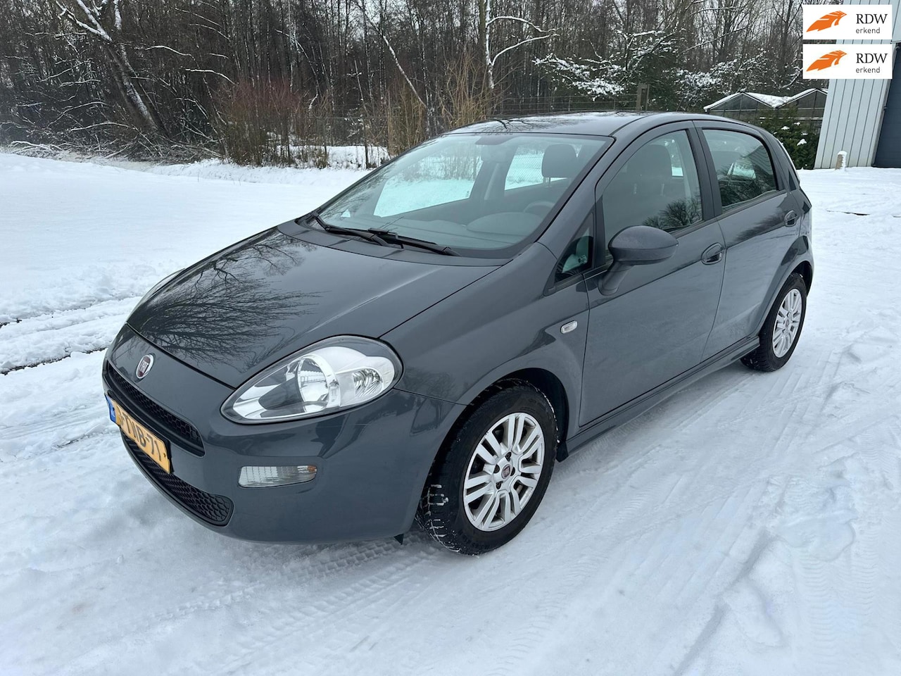 Fiat Punto Evo - 0.9 TwinAir Street AIRCO REGENSENSOR ELEKTRISCHERAMEN - AutoWereld.nl
