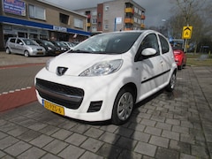 Peugeot 107 - 1.0 12V 5DRS Airco Millesim