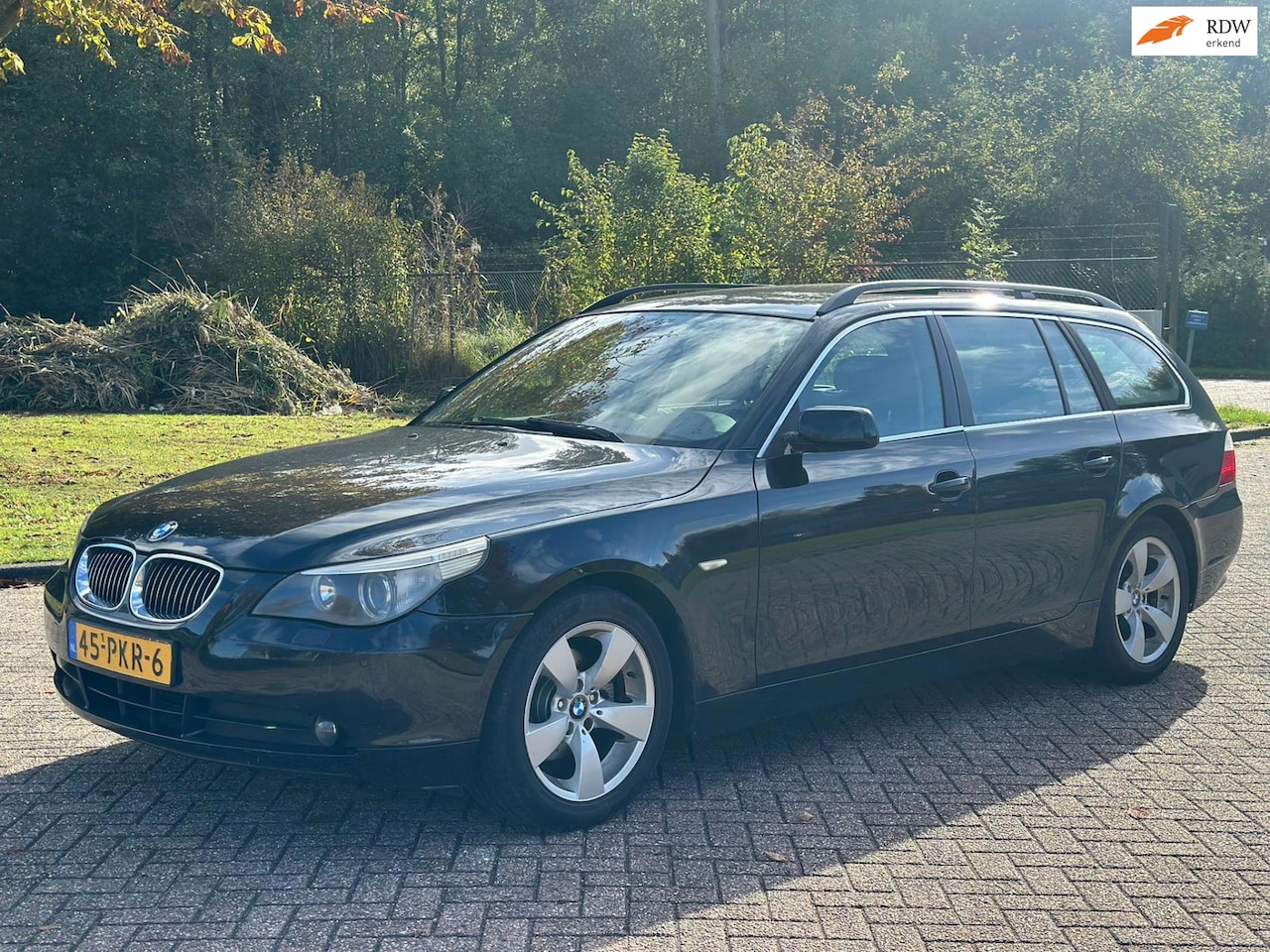 BMW 5-serie Touring - 523i ExecutiveCLIMA PANO LEDER STOELVERWARMING - AutoWereld.nl