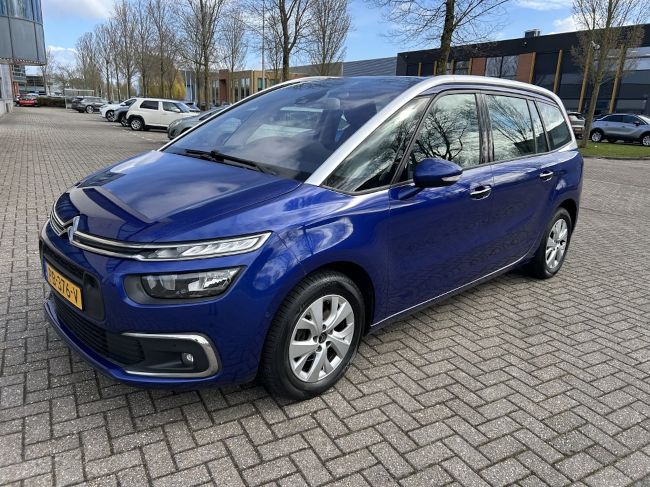 Citroën Grand C4 Picasso - 1.2 PureT. Business 7PERS NAVI CAMERA CARPLAY. - AutoWereld.nl