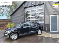Volkswagen T-Roc - 1.0 TSI Style 1e Eig. BTW-Auto Full-map Navigatie, Apple Carplay / Android, Airco, Adap. C