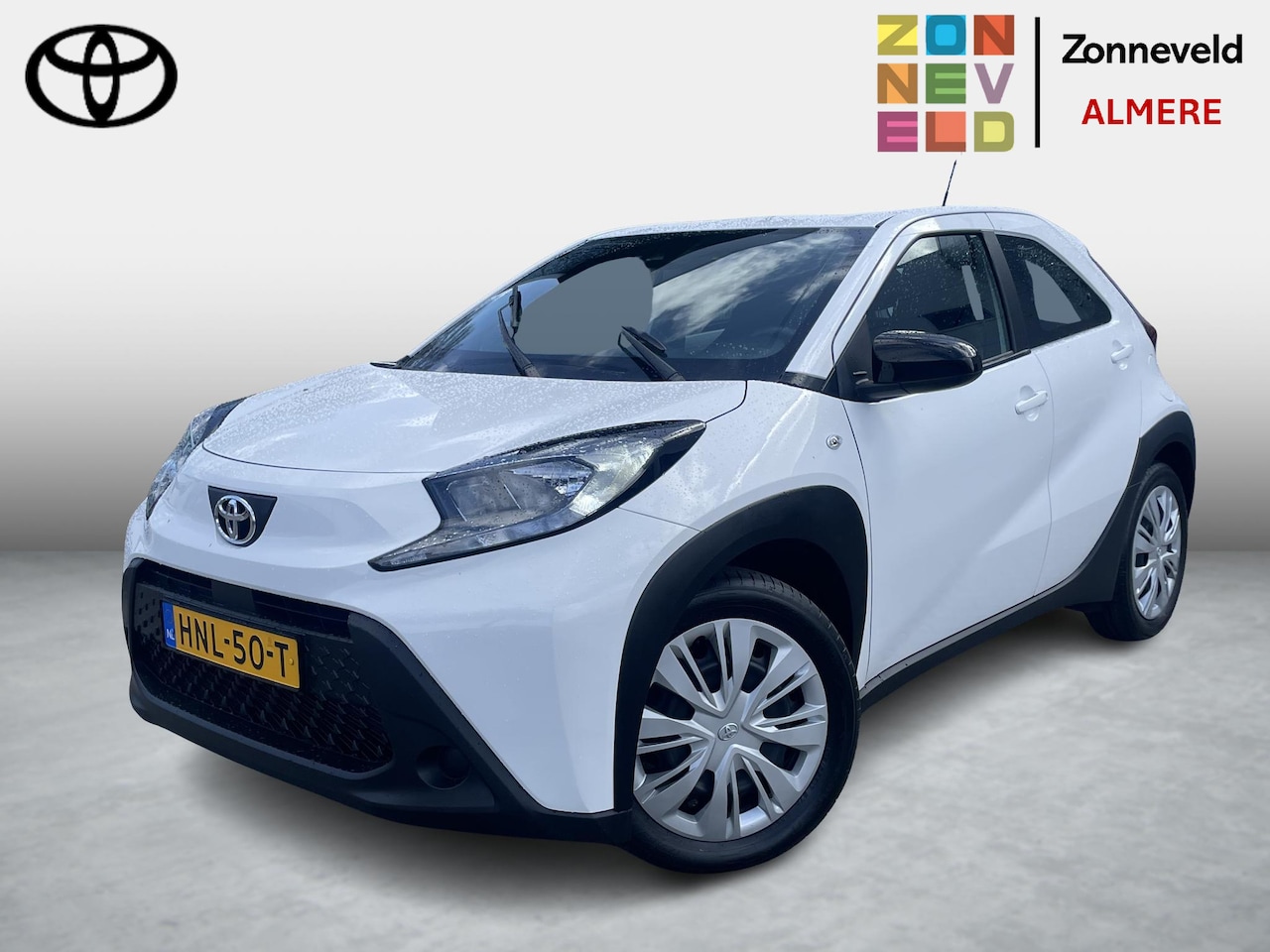 Toyota Aygo X - 1.0 VVT-i MT play 1.0 VVT-i MT Play - AutoWereld.nl