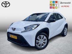 Toyota Aygo X - 1.0 VVT-i MT Play