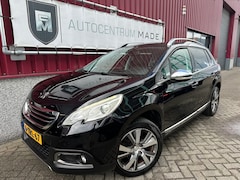 Peugeot 2008 - 1.6 VTi Féline // Clima // Pano // Trk.Hk //