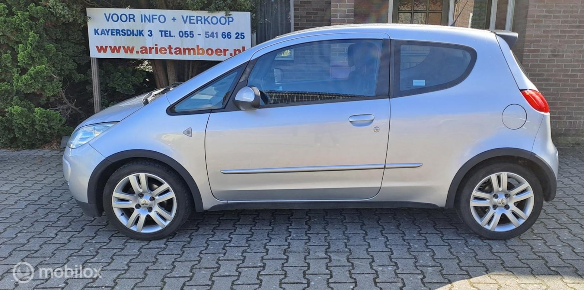 Mitsubishi Colt - 1.5 QS-airco! - AutoWereld.nl