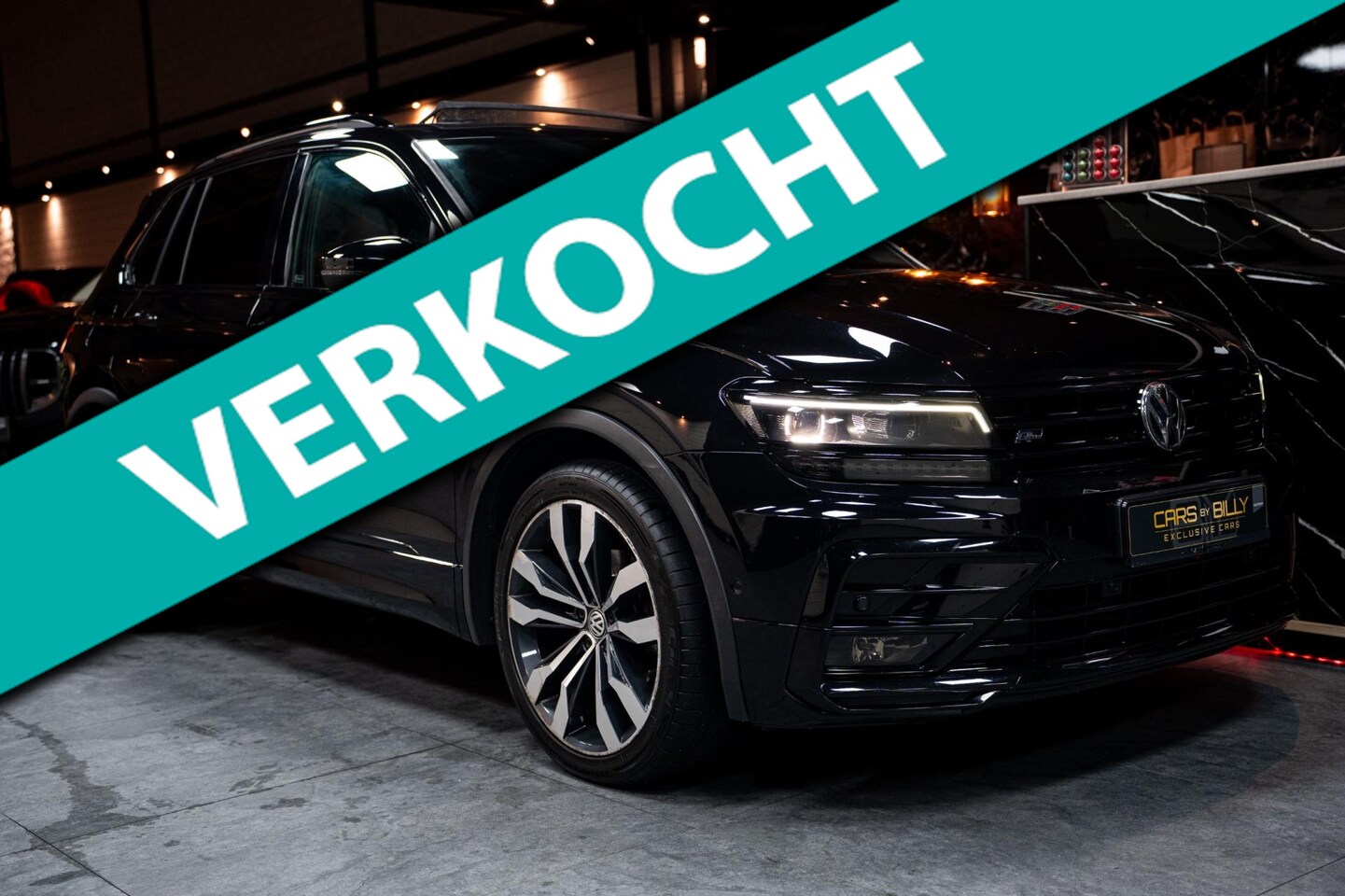 Volkswagen Tiguan - 1.5 TSI RLINE|PANO|AUT7|NAVI|FULL - AutoWereld.nl