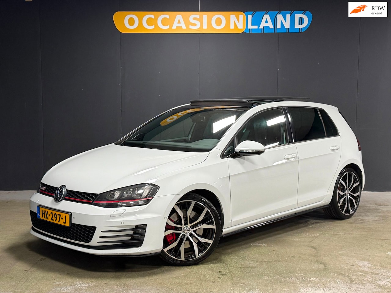 Volkswagen Golf - 2.0 TSI GTI Performance|PANO|PDC|CAMERA|CRUISE|STOELV|LEDER|SFEER|DYNAUDIO|BLUETOOTH|NAVI| - AutoWereld.nl