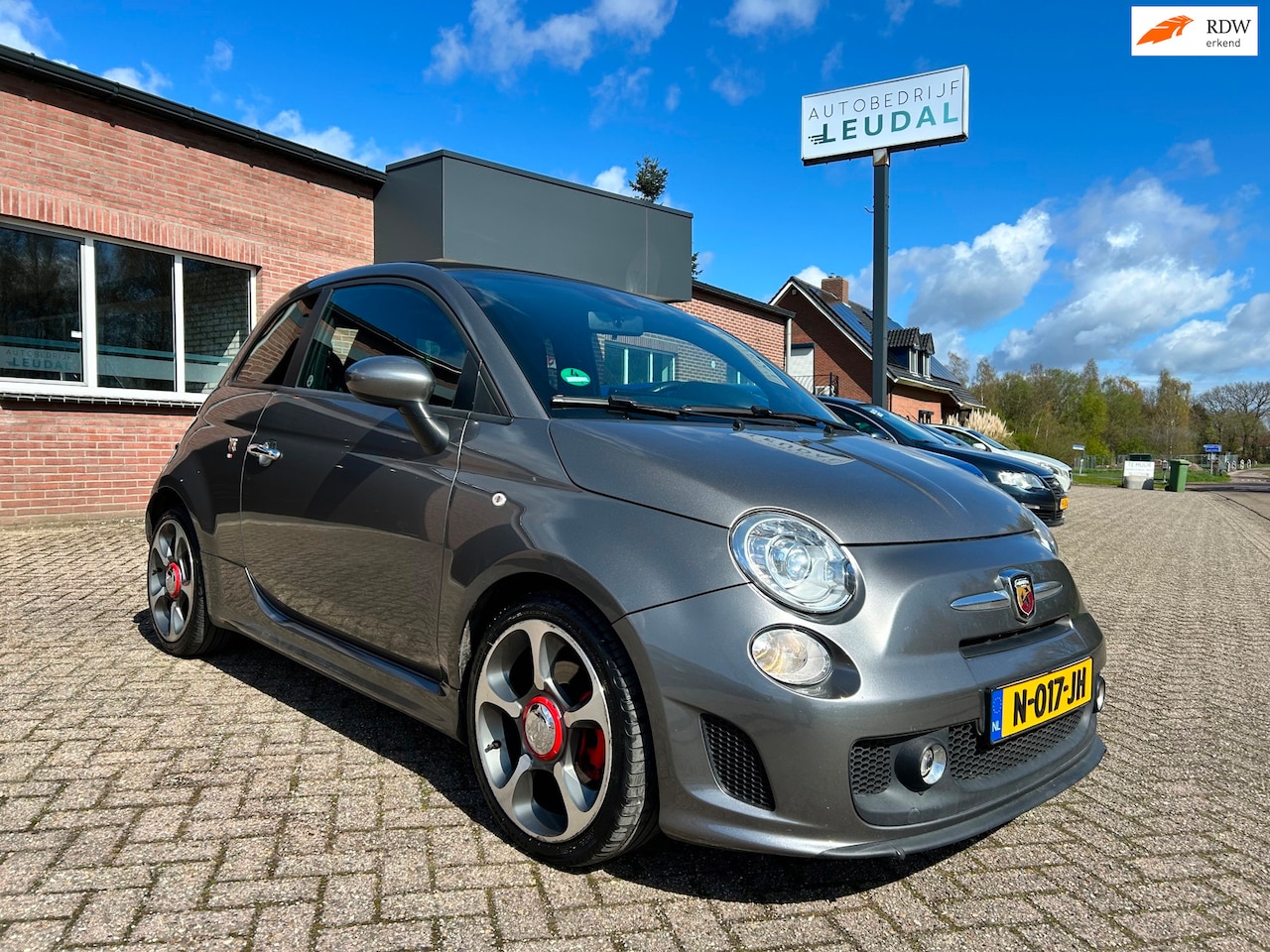 Fiat 500 C - 1.4-16V Abarth // Cabriodak // APK 31-1-2027 - AutoWereld.nl