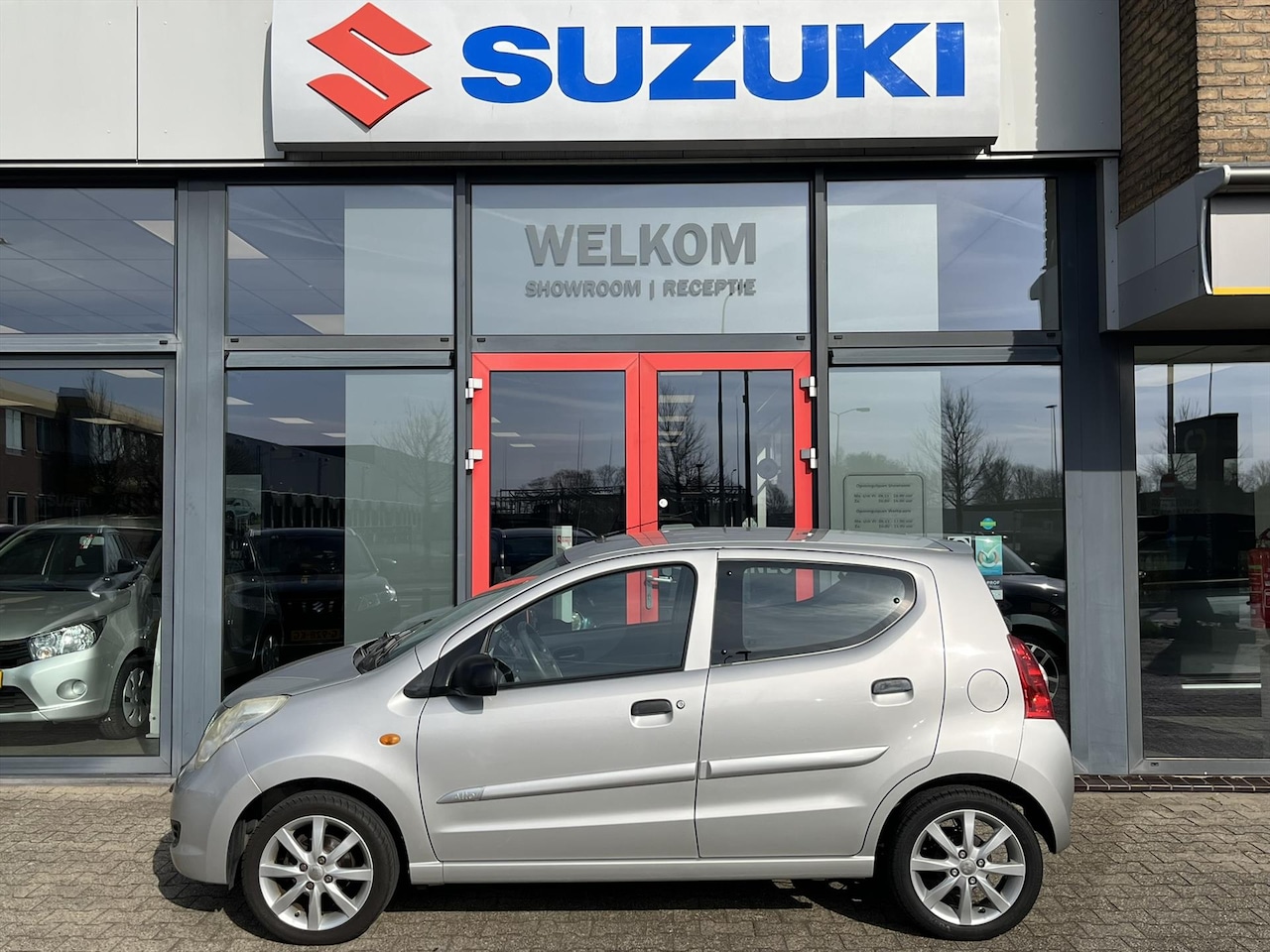 Suzuki Alto - 68pk Silver-line (RIJKLAARPRIJS) - AutoWereld.nl