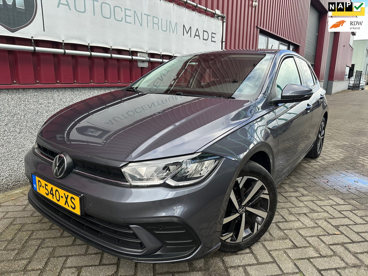 Volkswagen Polo - 1.0 TSI Life // Automaat // Navi // PDC // Led // - AutoWereld.nl