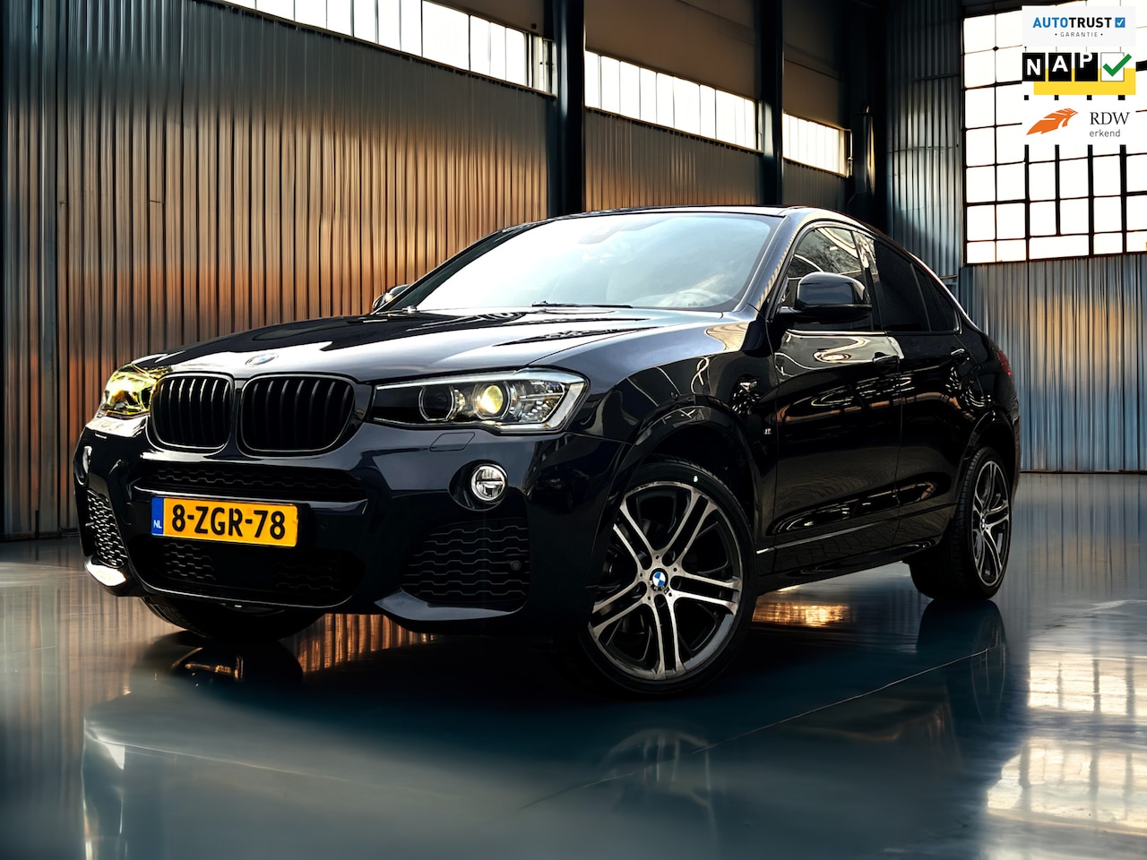 BMW X4 - XDrive28i High Executive M-Pakket_Cam_Navi_Leder - AutoWereld.nl