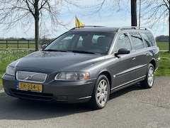 Volvo V70 - 2.5T AWD Leer * Automaat