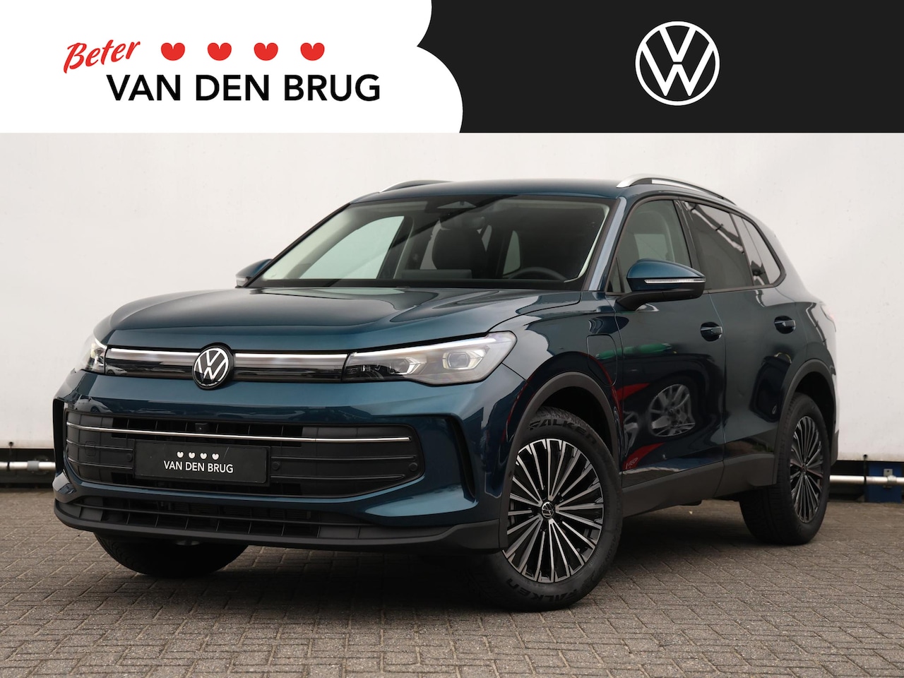 Volkswagen Tiguan - 1.5 eHybrid Life Edition 204pk DSG | LED Matrix | Trekhaak | Side Assist | Stoel- en Stuur - AutoWereld.nl