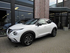 Nissan Juke - 1.0 DIG-T 114pk DCT N-Connecta / 2 Tone / Camera / Navigatie / Apple Carplay- Android Auto