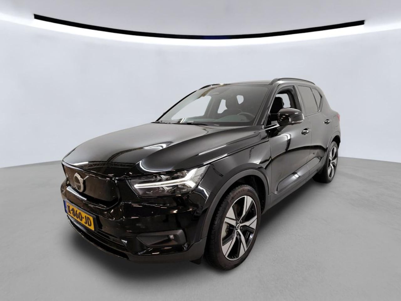 Volvo XC40 - P8 408pk AWD R-Design [ 360.CAMERA+19 INCH+STOEL+STUURWIELVERW+LEDER/ALCANTARA ] - AutoWereld.nl