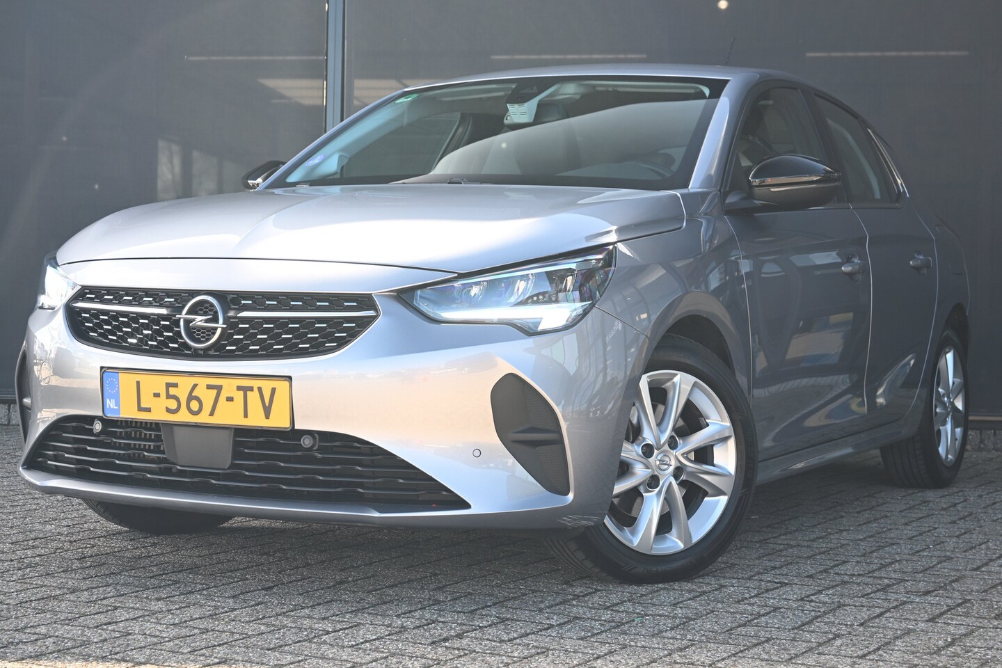 Opel Corsa - 1.2 Turbo Elegance 100pk | Achteruitrijcamera | Navigatie | Climate Control | Apple Carpla - AutoWereld.nl