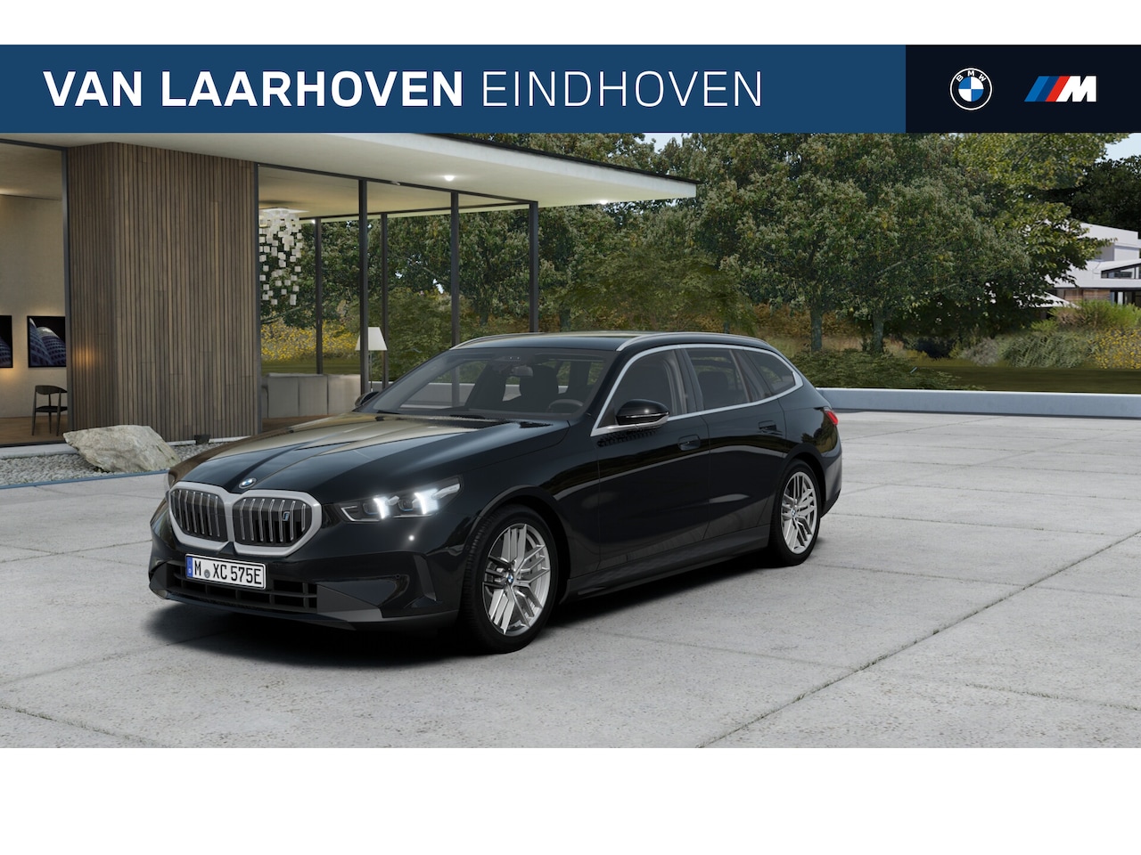 BMW i5 Touring - eDrive40 M Sport / Panoramadak / Trekhaak / Bowers & Wilkins / Comfort Access / Adaptieve - AutoWereld.nl