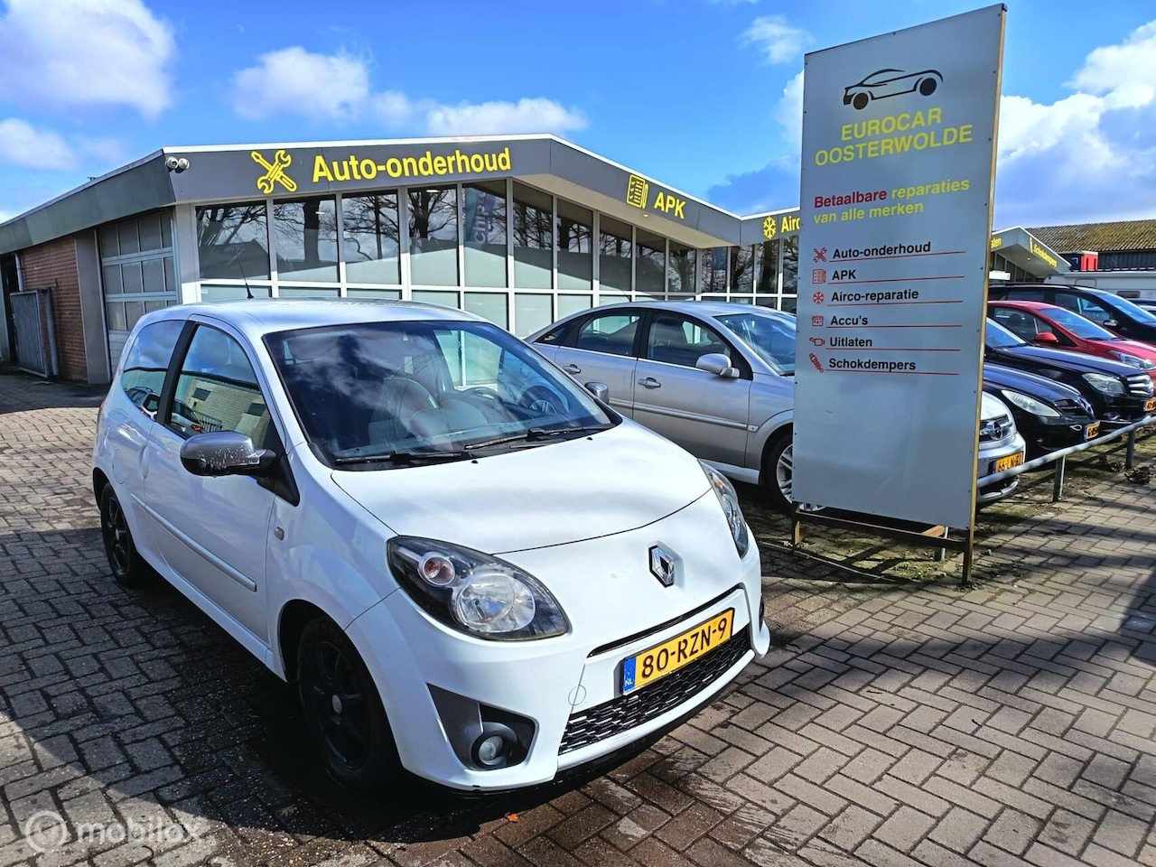 Renault Twingo - 1.2-16V Miss Sixty NIEUWE APK//AIRCO - AutoWereld.nl
