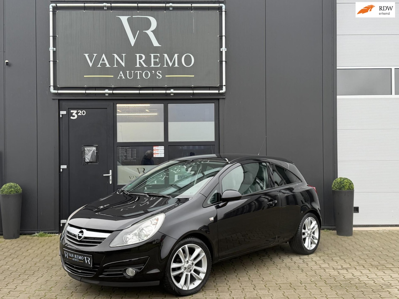 Opel Corsa - 1.2-16V Sport|Clima|Cruise|Stoel/Stuur v.w|Fietsendrager|Nwe Apk! - AutoWereld.nl