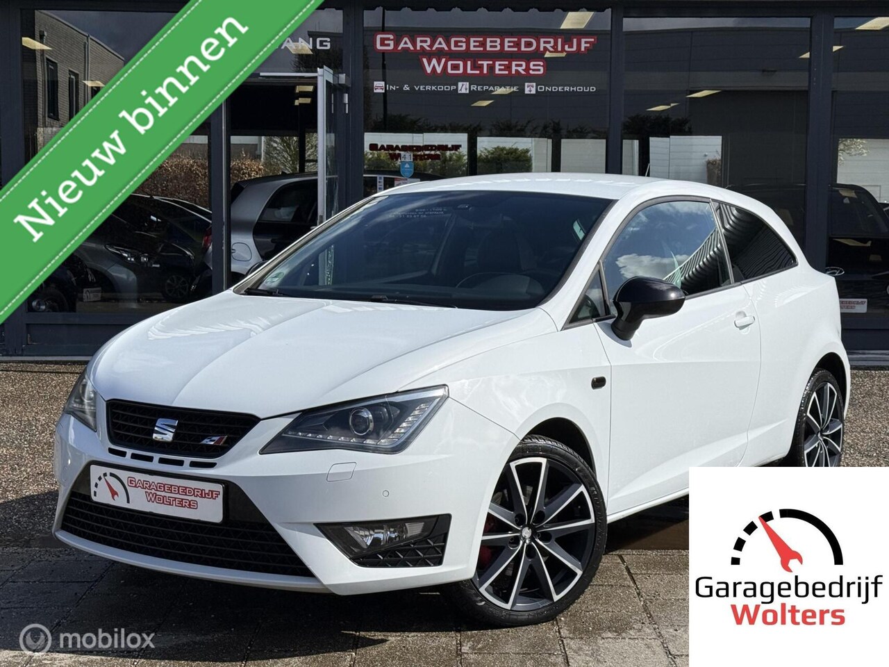 SEAT Ibiza SC - 1.4 TSI Cupra 180 pk xenon leer cruise autom. - AutoWereld.nl