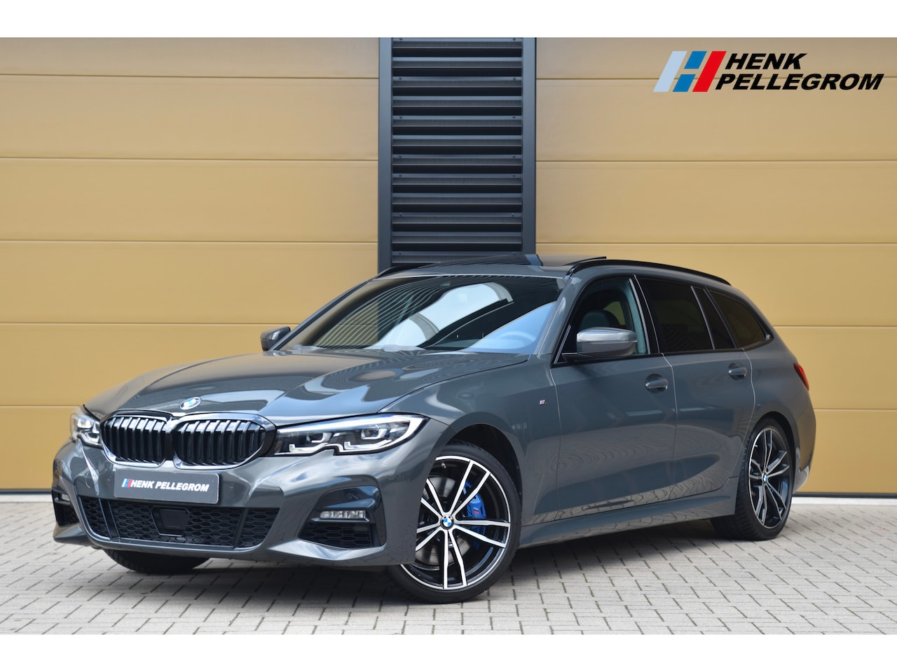 BMW 3-serie Touring - 320i Business Edition * Panoramadak * M-Sport * M-Sportremmen * Hifi * - AutoWereld.nl