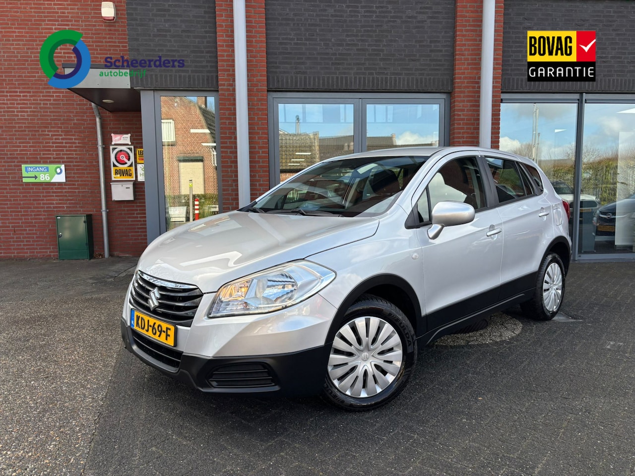 Suzuki SX4 S-Cross - 1.6 Comfort 1.6 Comfort,airco,1 jaar garantie - AutoWereld.nl