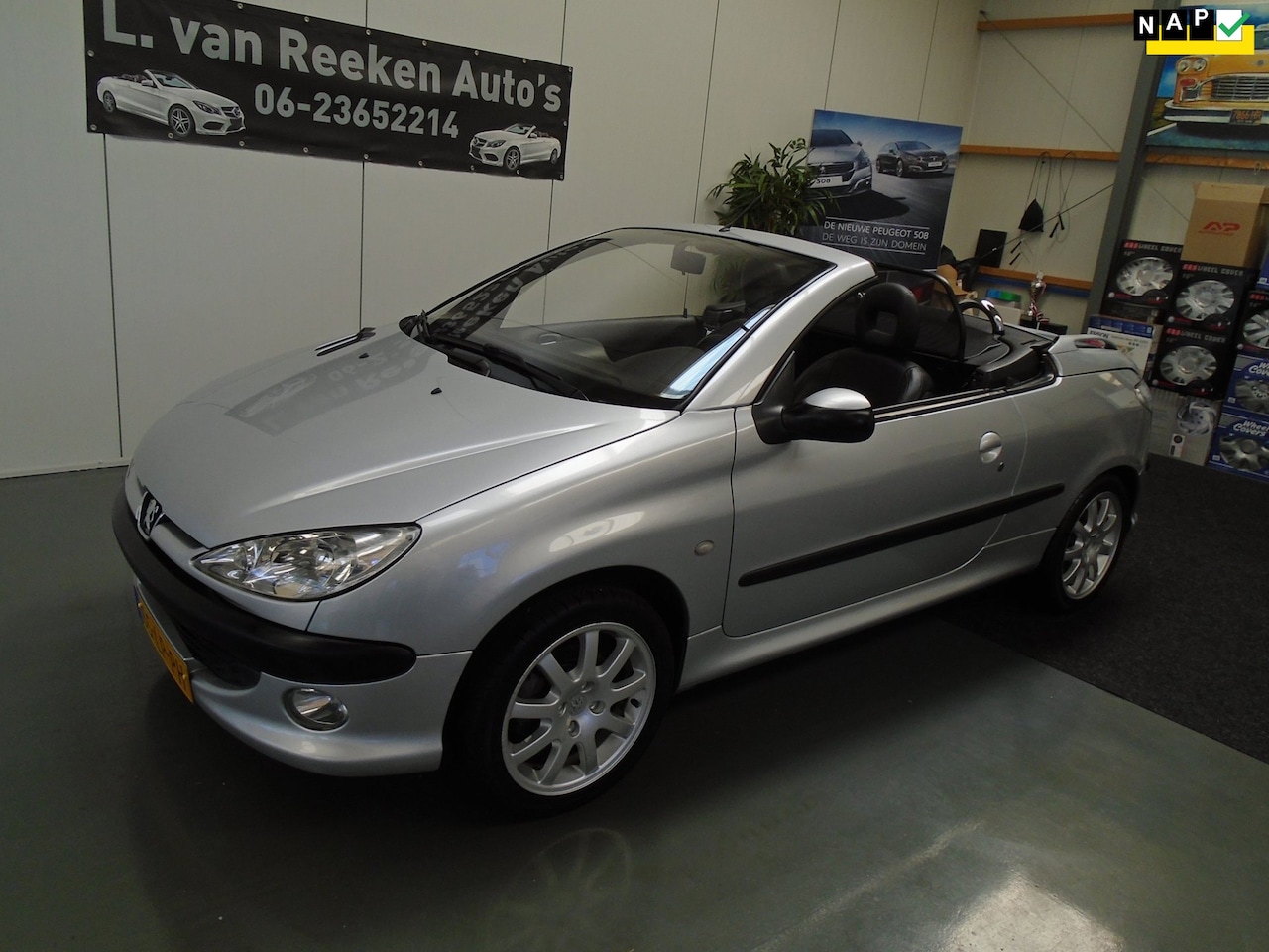 Peugeot 206 CC - 1.6-16V Premium 1.6-16V Premium - AutoWereld.nl