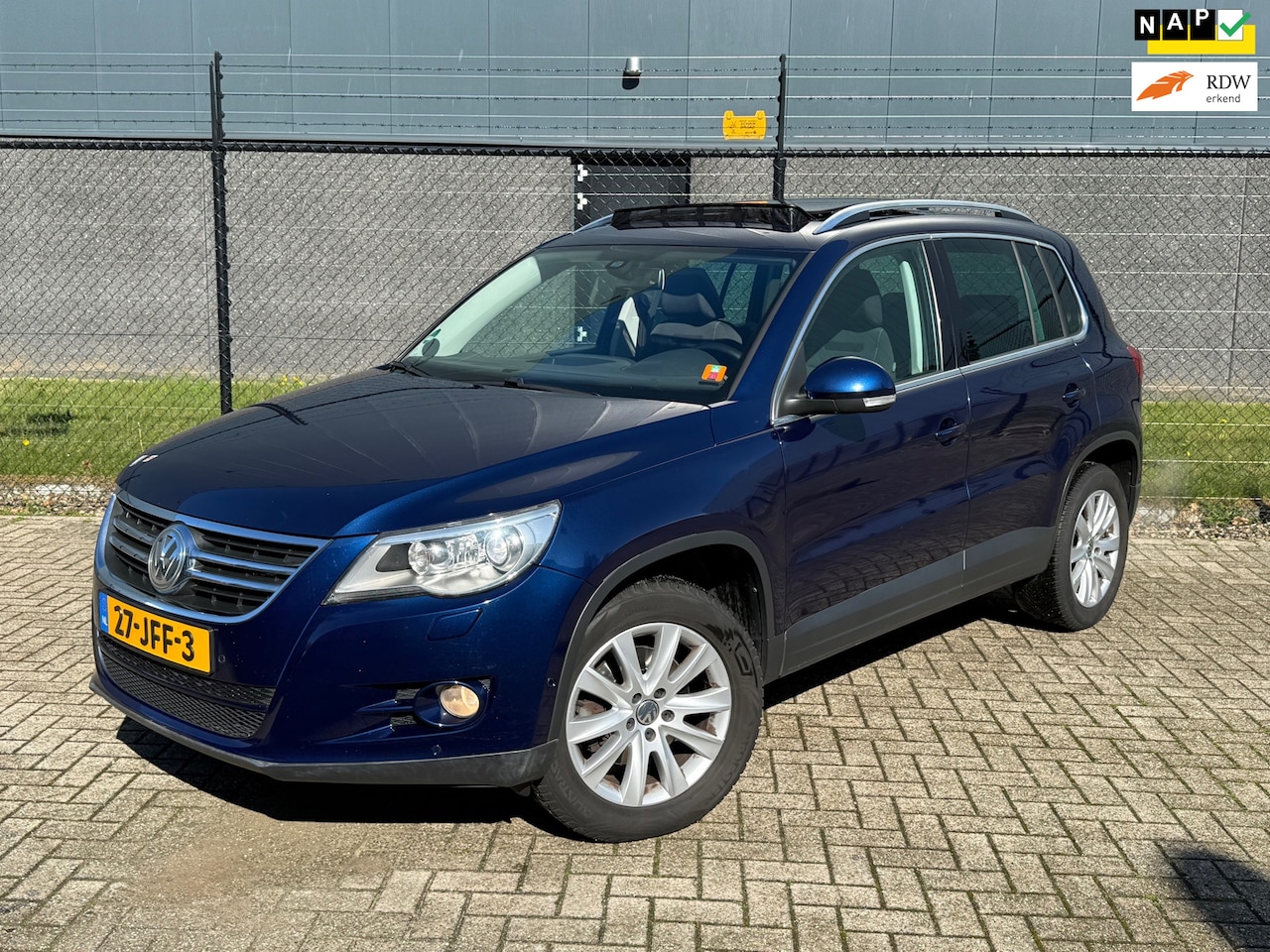 Volkswagen Tiguan - 2.0 TSI DSG 4Motion |Sport&Style| |Panoramadak| |Navi| |OrgNL| - AutoWereld.nl