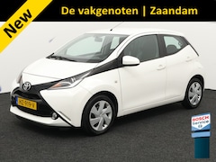 Toyota Aygo - 1.0 VVT-i x-play Bluetooth, Buitenspiegels elektrisch verstel- en verwarmbaar, Elektronisc