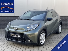 Toyota Aygo X - 1.0 VVT-i MT first