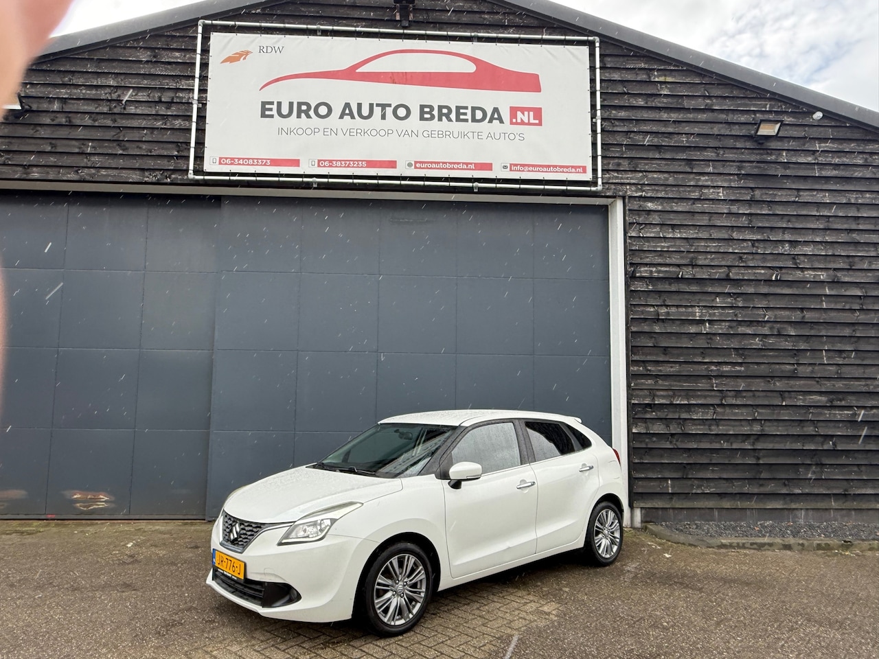 Suzuki Baleno - 1.0 Boosterjet High Executive 1.0 Boosterjet High Executive - AutoWereld.nl
