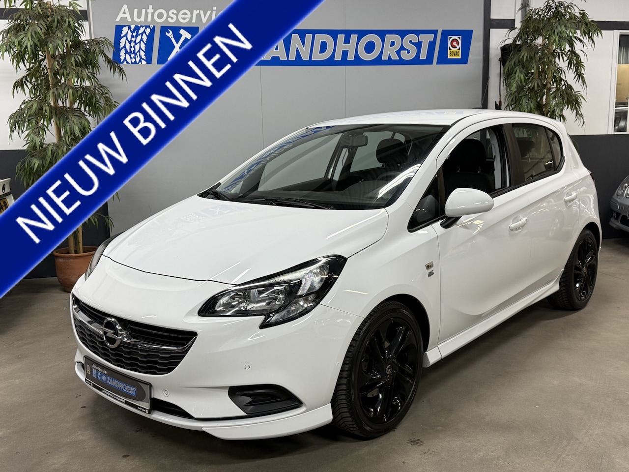 Opel Corsa - 1.0 Turbo Edition // OPC-line // Airco // 17 inch - AutoWereld.nl