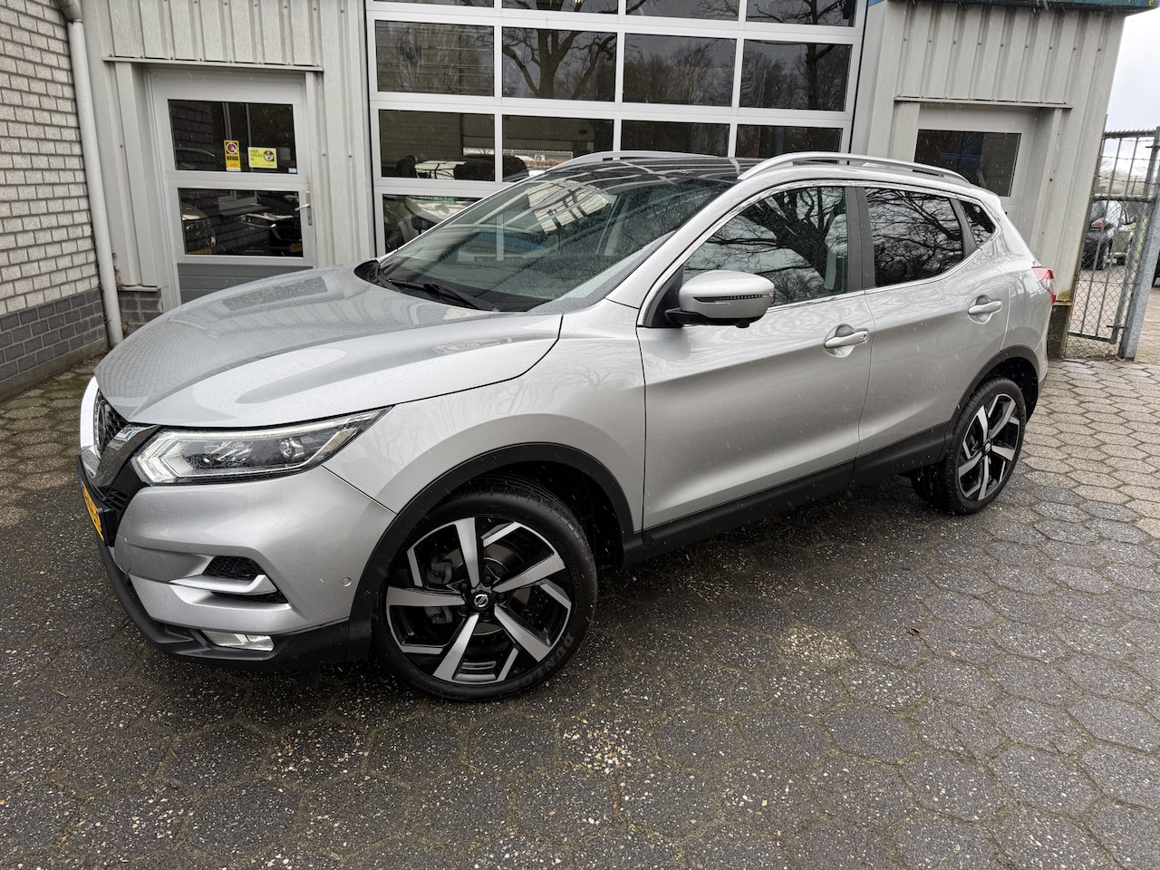 Nissan Qashqai - 1.3 DIG-T Tekna / Trekhaak - AutoWereld.nl