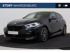 BMW 1-serie - 118i High Executive M Sport Automaat / Panoramadak / Sportstoelen / Achteruitrijcamera / H