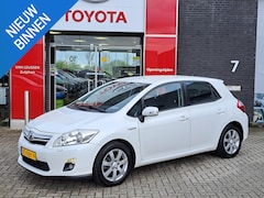 Toyota Auris - 1.8 Full Hybrid Executive ACHTERUITRIJCAMERA AIRCO ELEKTRISCH INKLAPBARE SPIEGELS